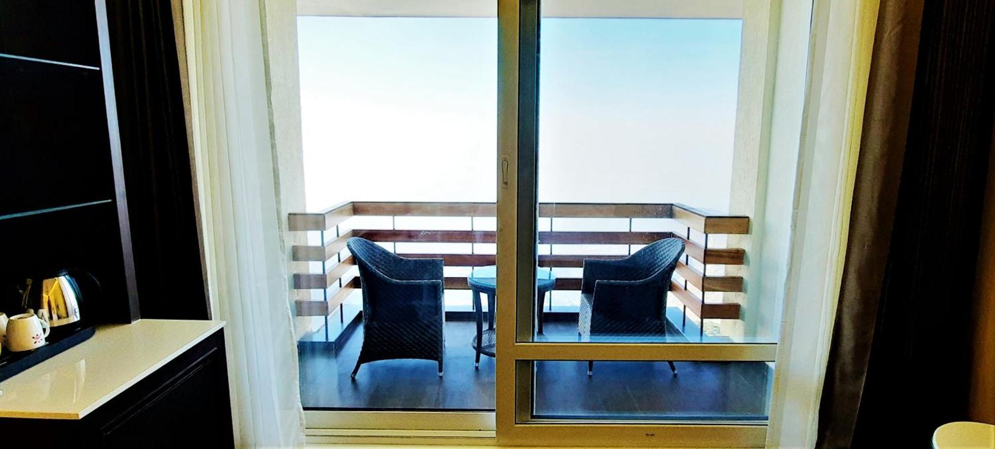 Royal Orchid Fort Resort Mussoorie Ngoại thất bức ảnh