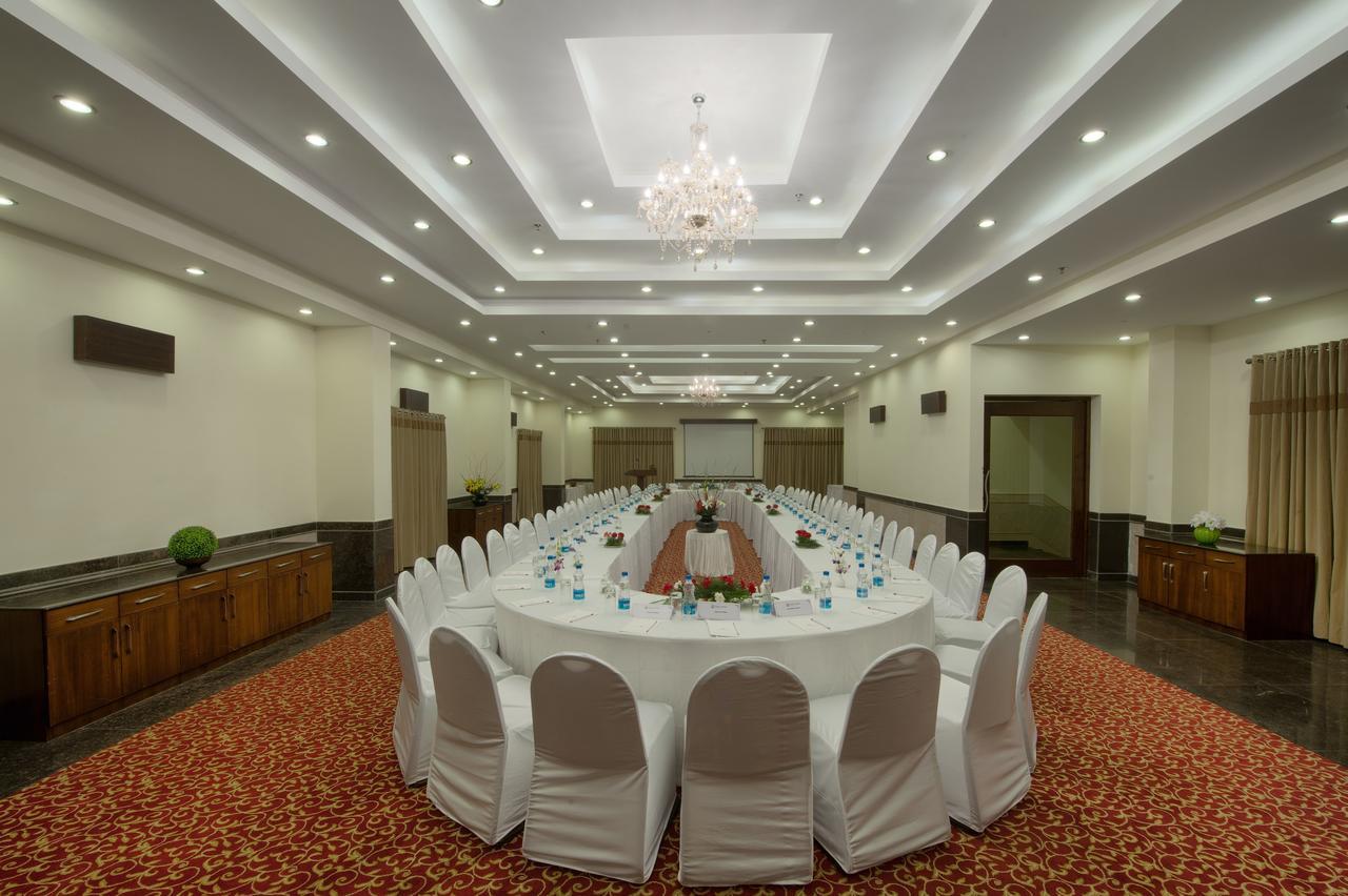 Royal Orchid Fort Resort Mussoorie Ngoại thất bức ảnh